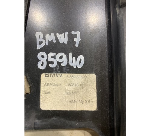 Молдинг двери(задний правый)