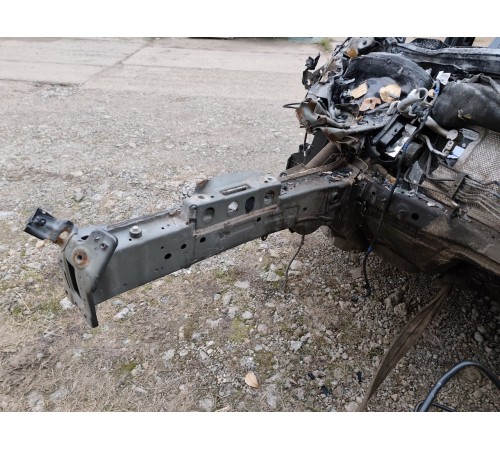 Стрела лонжерона передняя правая