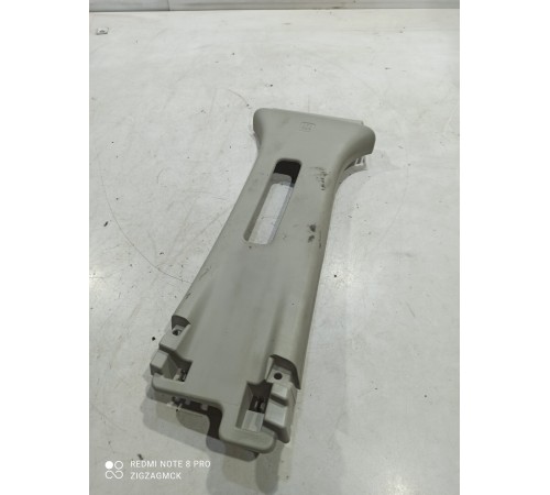 Обшивка центральной стойки(левая верхняя)