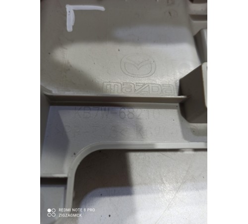 Обшивка центральной стойки(левая верхняя)