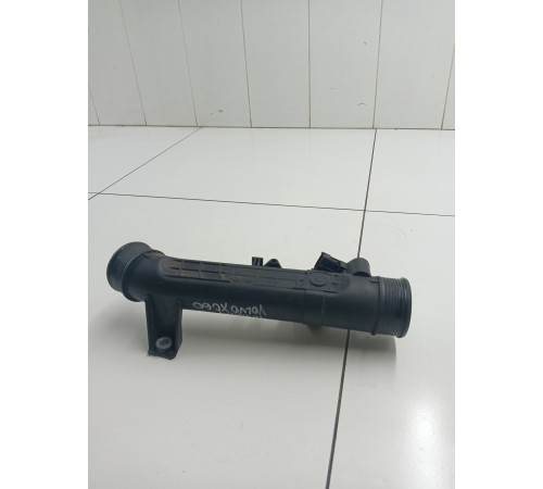 Патрубок интеркулера