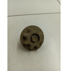 Болт фиксатор запасного колеса