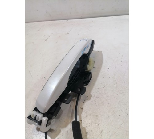 Ручка двери передняя левая наружная