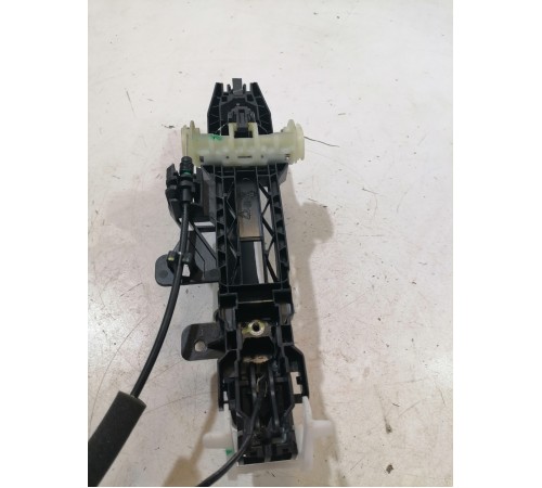 Ручка двери передняя левая наружная