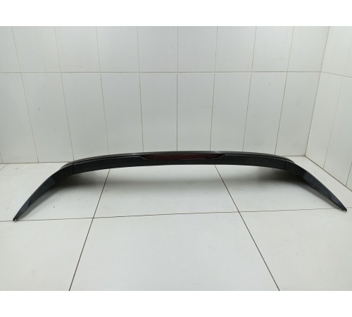 Спойлер крышки багажника