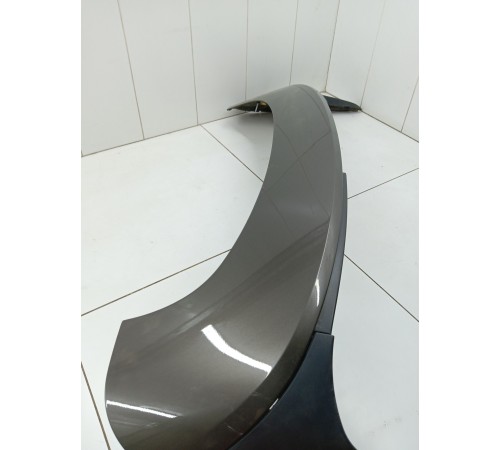 Спойлер крышки багажника