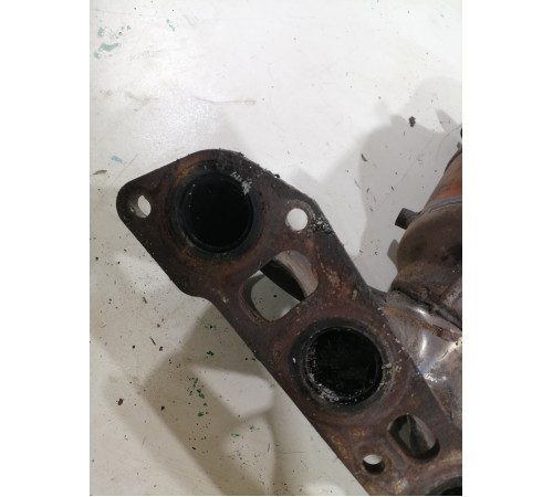 Выпускной коллектор с катализатором