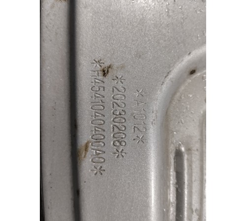 Крышка вещевого ящика правая