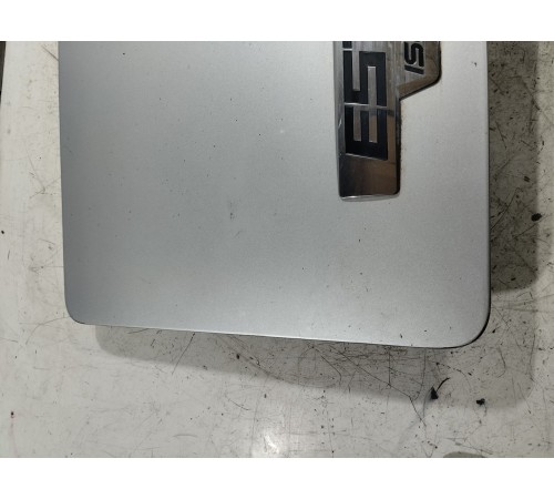 Крышка вещевого ящика правая