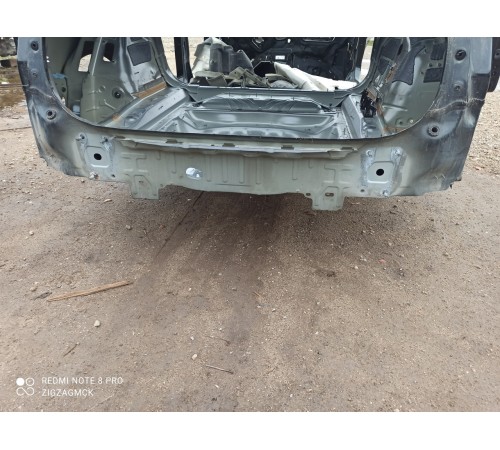 Задняя панель