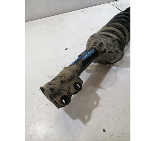 Амортизатор передний левый в сборе