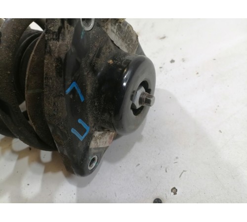 Амортизатор передний левый в сборе