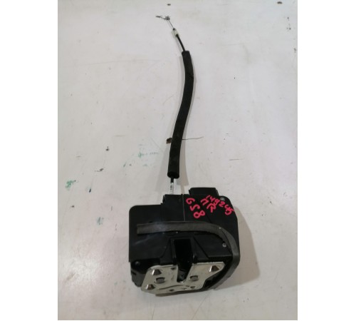 Замок двери передний правый