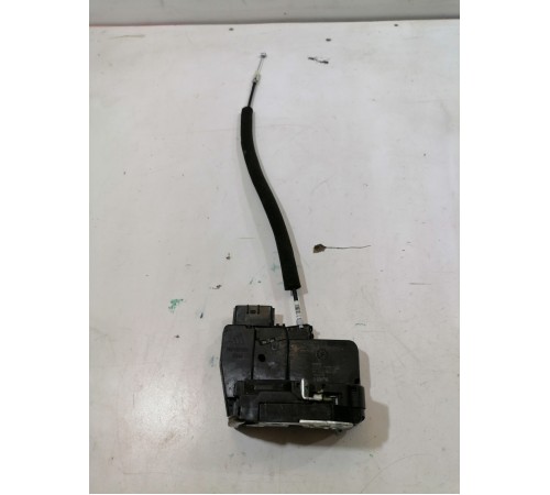 Замок двери передний правый