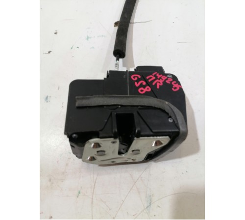 Замок двери передний правый