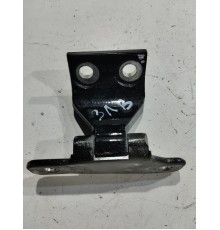 Петля двери(задняя левая верхняя)