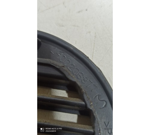 Воздушный дефлектор задний правый