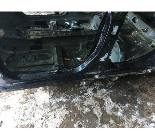 Порог со стойкой (левый)