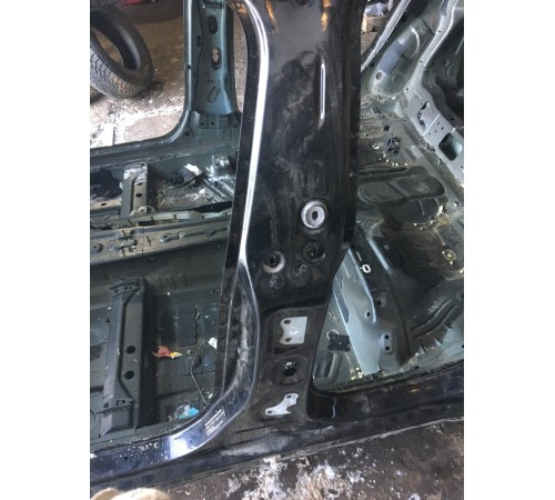 Порог со стойкой (левый)