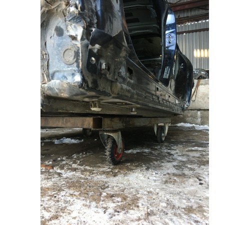 Порог со стойкой (левый)