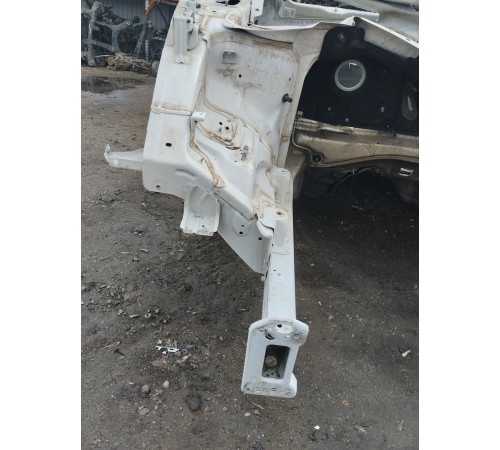 Лонжерон (четверть) передний правый