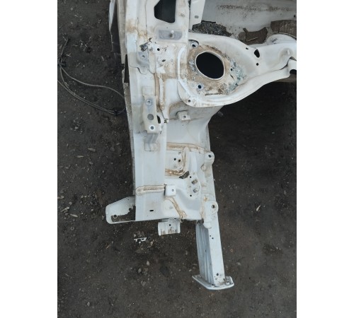 Лонжерон (четверть) передний правый