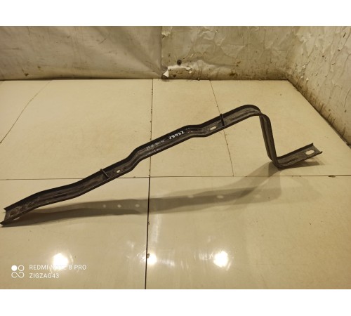 Крепление бака