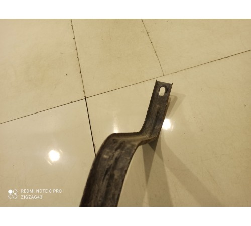 Крепление бака