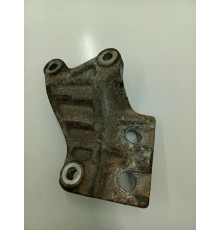 Кронштейн катализатора