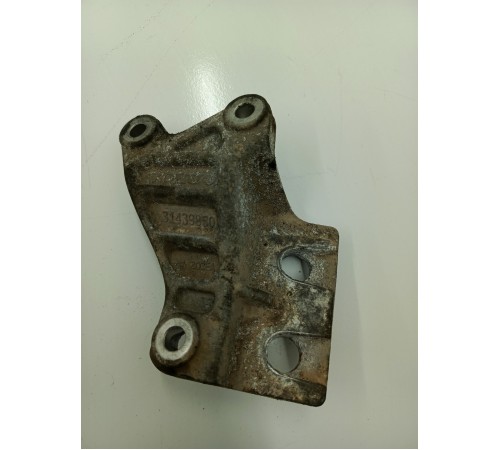 Кронштейн катализатора