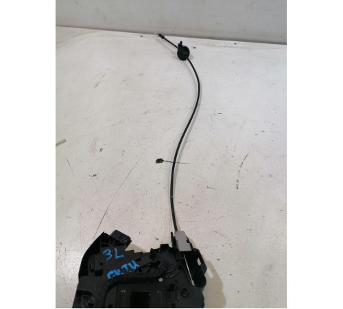 Замок двери задний левый