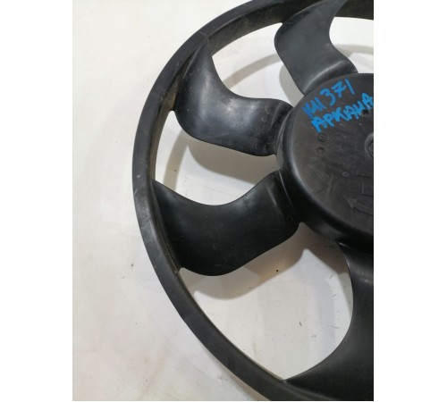 Вентилятор охлаждения двигателя