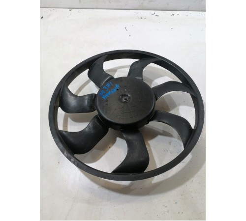 Вентилятор охлаждения двигателя