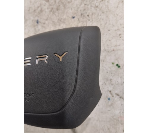 Подушка безопасности водителя в руль