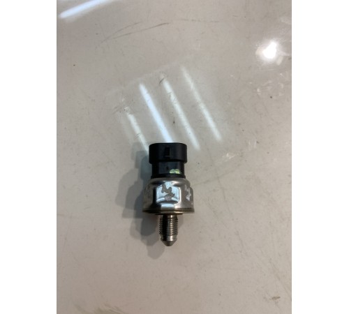 Датчик давления топлива