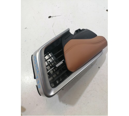 Дефлектор левый