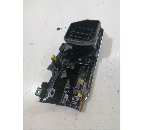 Дефлектор левый