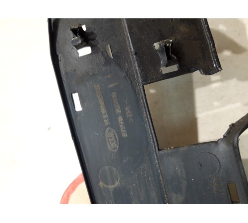 Уплотнитель рейлинга (задний левый)