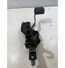 Педаль тормоза