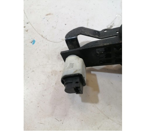 Педаль тормоза