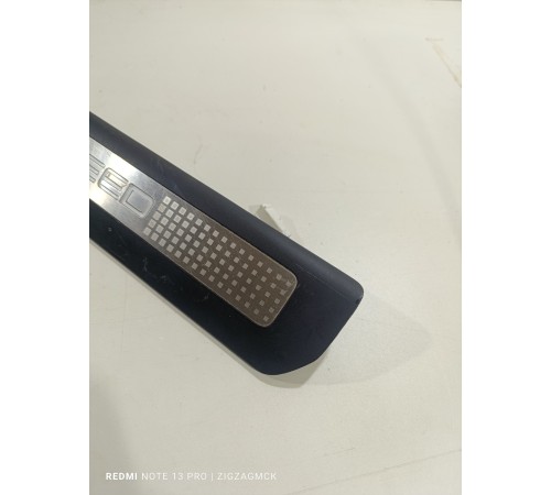 Накладка порога передняя левая с подсветкой