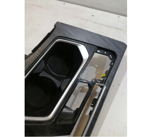 Накладка центральной консоли декоративная