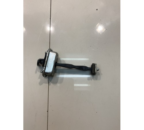 Ограничитель двери (передний, правый)