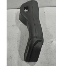 Подушка заднего сиденья боковая правая