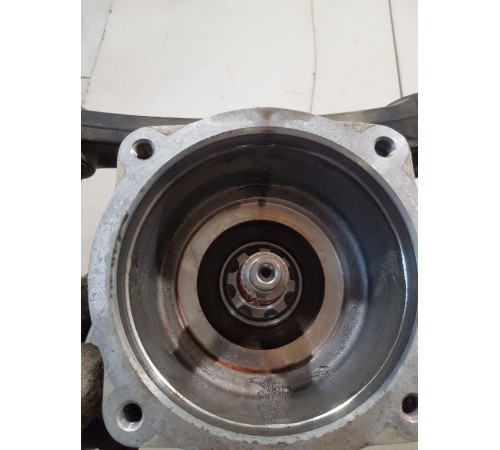 Редуктор задний