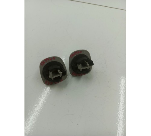 Комплект креплений солнцезащитного козырька 2 шт.