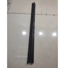 Уплотнитель стекла (передний, правый)