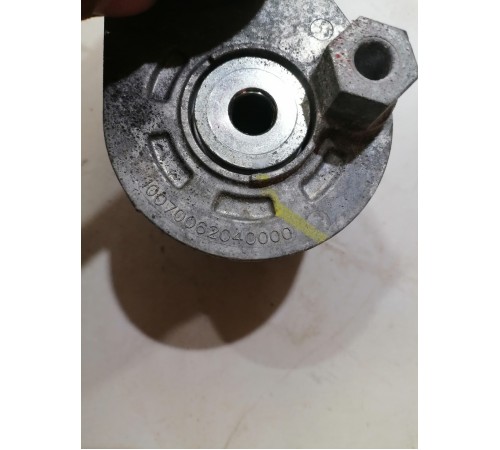 Натяжной ролик ремня генератора