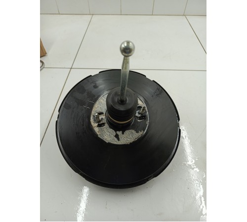 Вакуумный усилитель тормозов