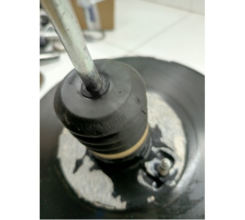 Вакуумный усилитель тормозов